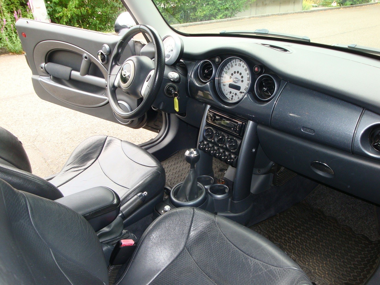 MINI One-image-6