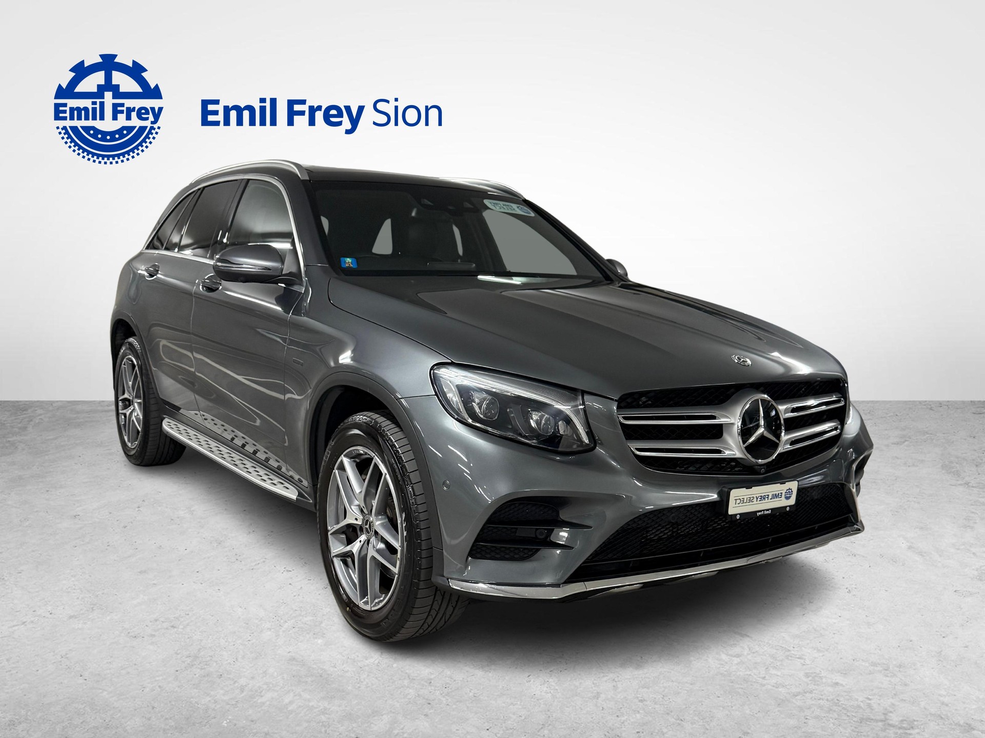 MERCEDES-BENZ GLC 350 e AMG Line 4m-image-2