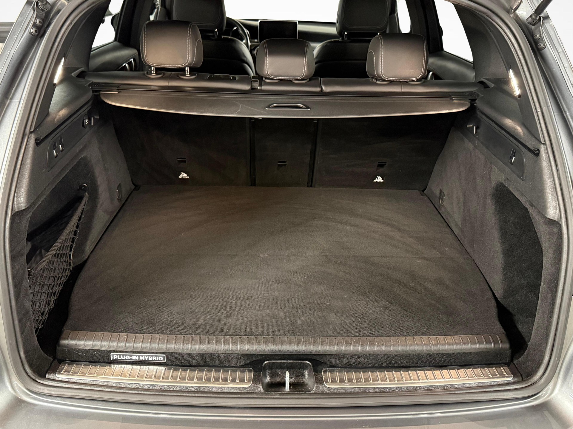 MERCEDES-BENZ GLC 350 e AMG Line 4m-image-14