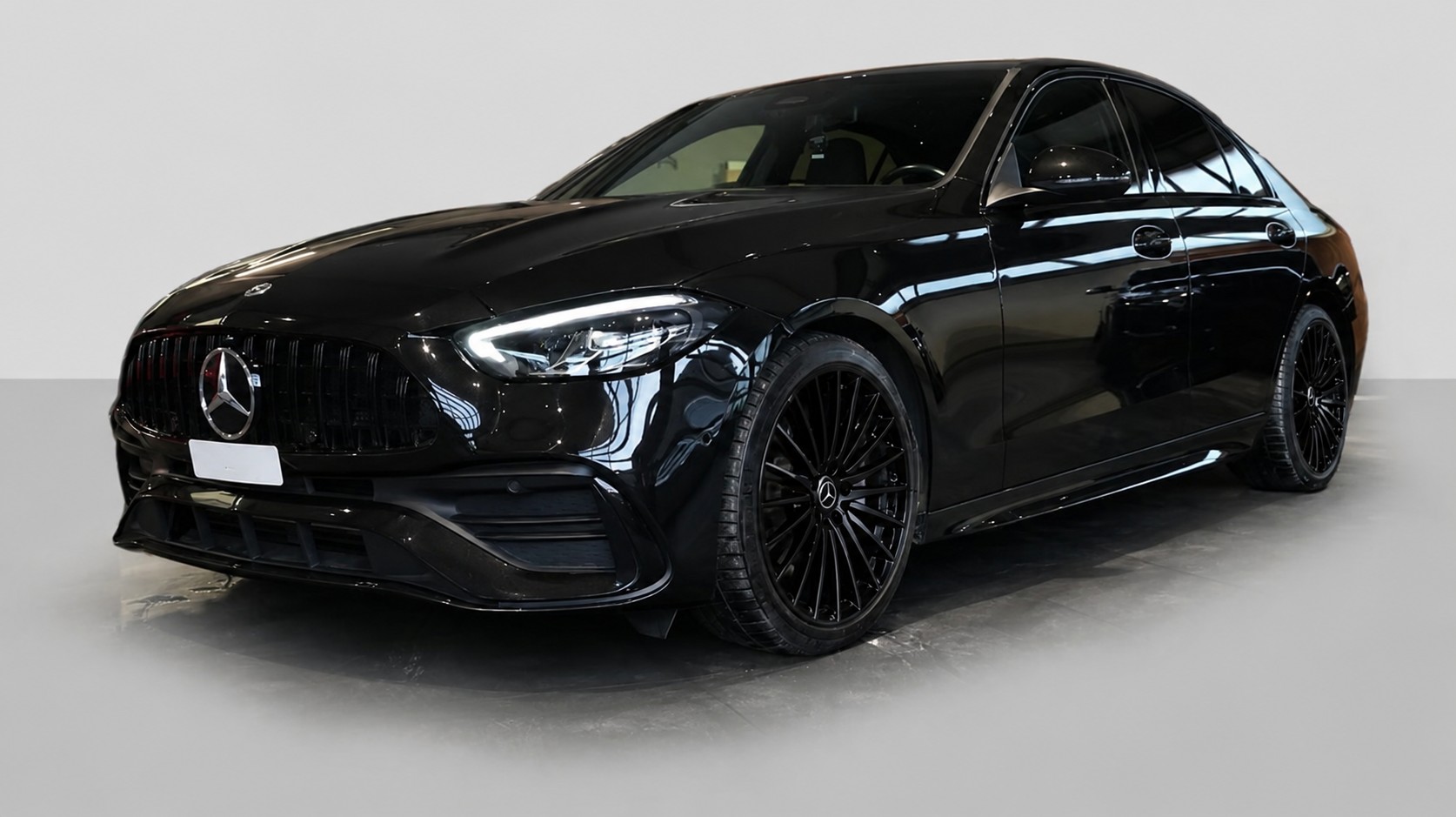 MERCEDES-BENZ C 300 d AMG Line-image-0