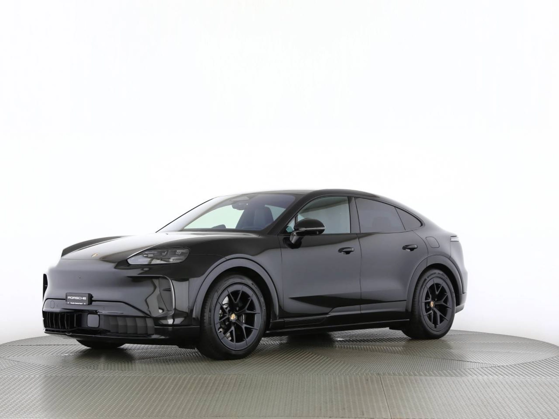 PORSCHE Cayenne Coupé Electric-image-9