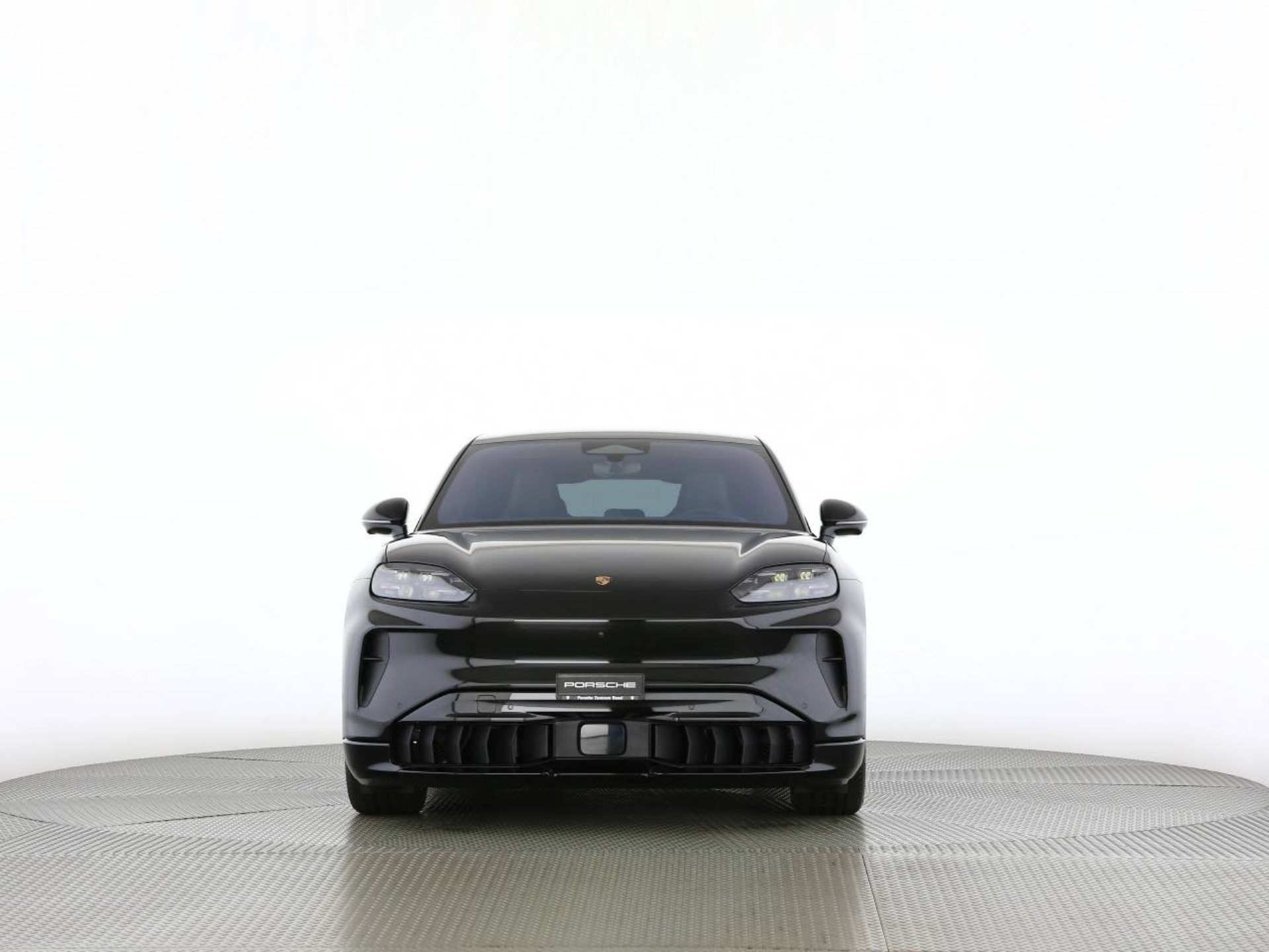 PORSCHE Cayenne Coupé Electric-image-29