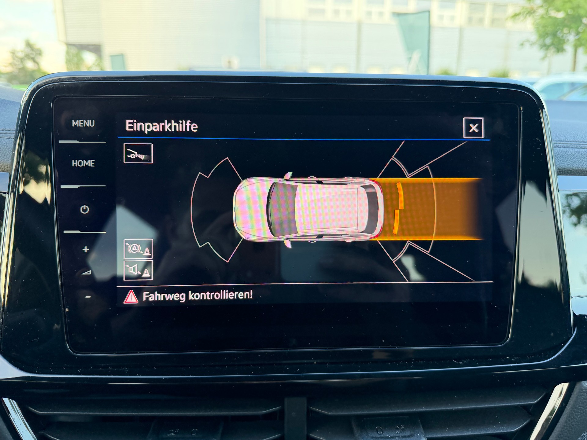 VW T-Roc 2.0 TSI R-Line DSG 4Motion-image-21