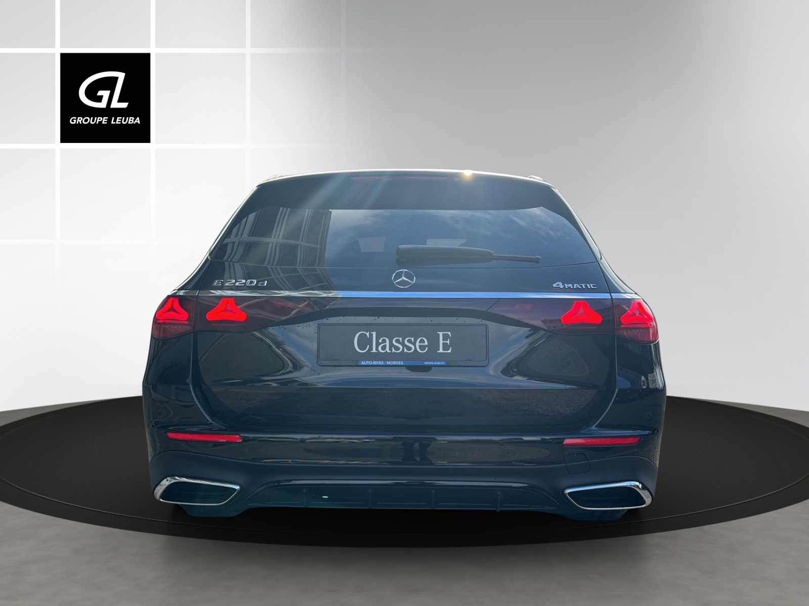 MERCEDES-BENZ E 220 d T 4Matic 9G-Tronic-image-4