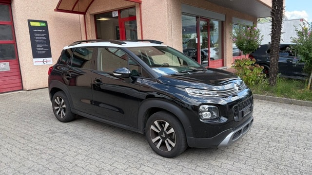 CITROEN C3 Aircross 1.2i PureTech Shine-image-1