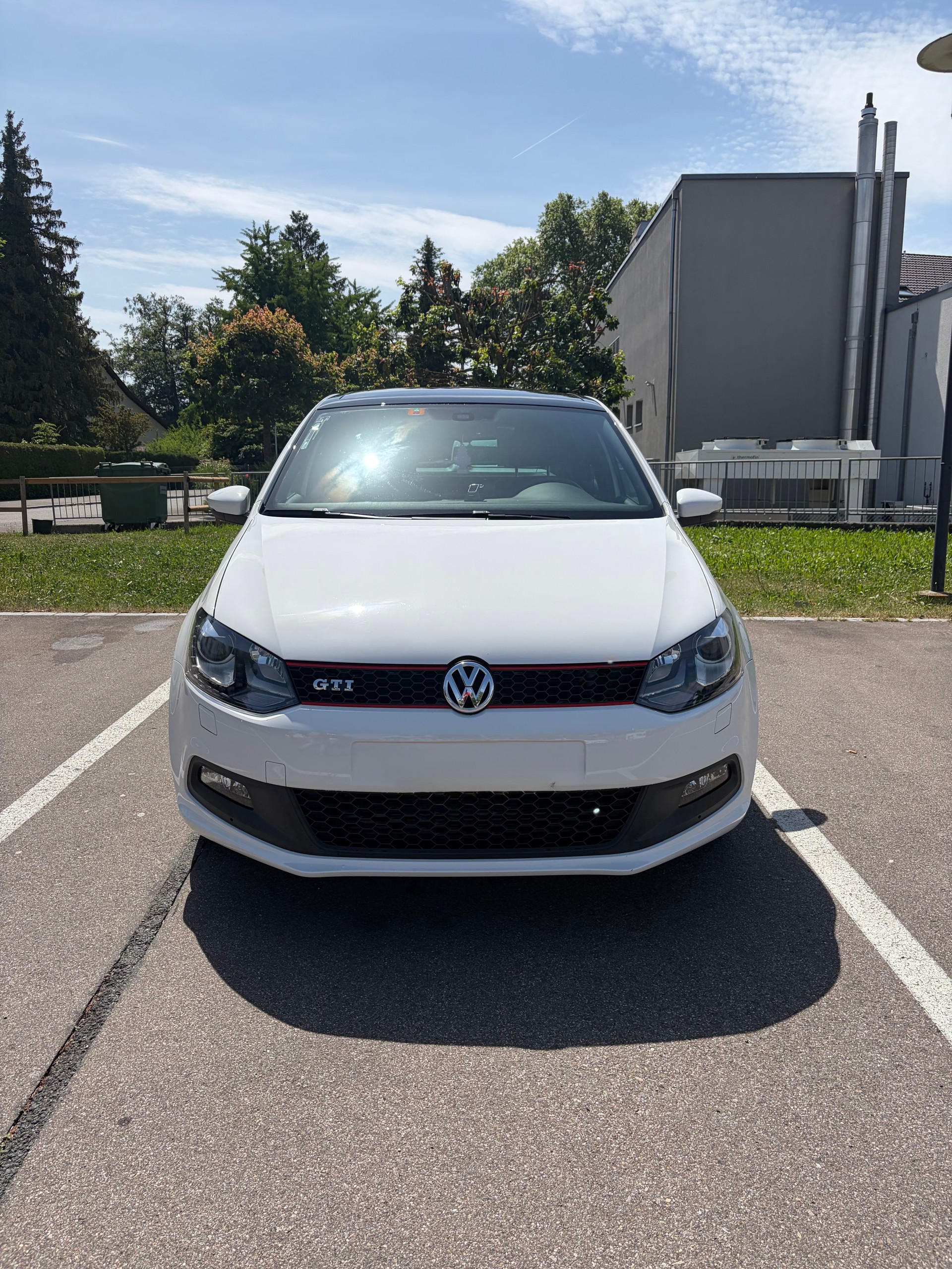 VW GTI-image-0