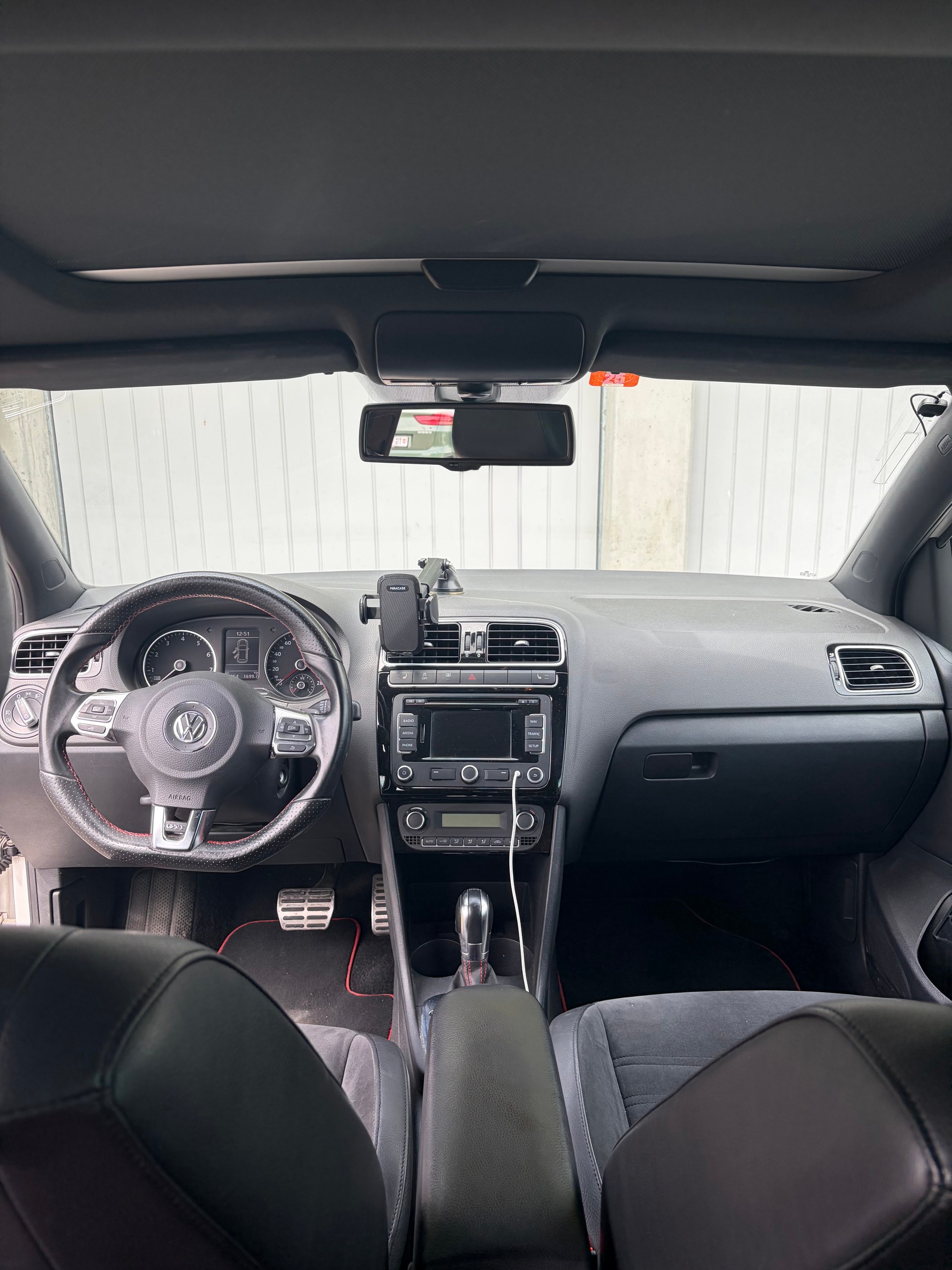 VW GTI-image-2