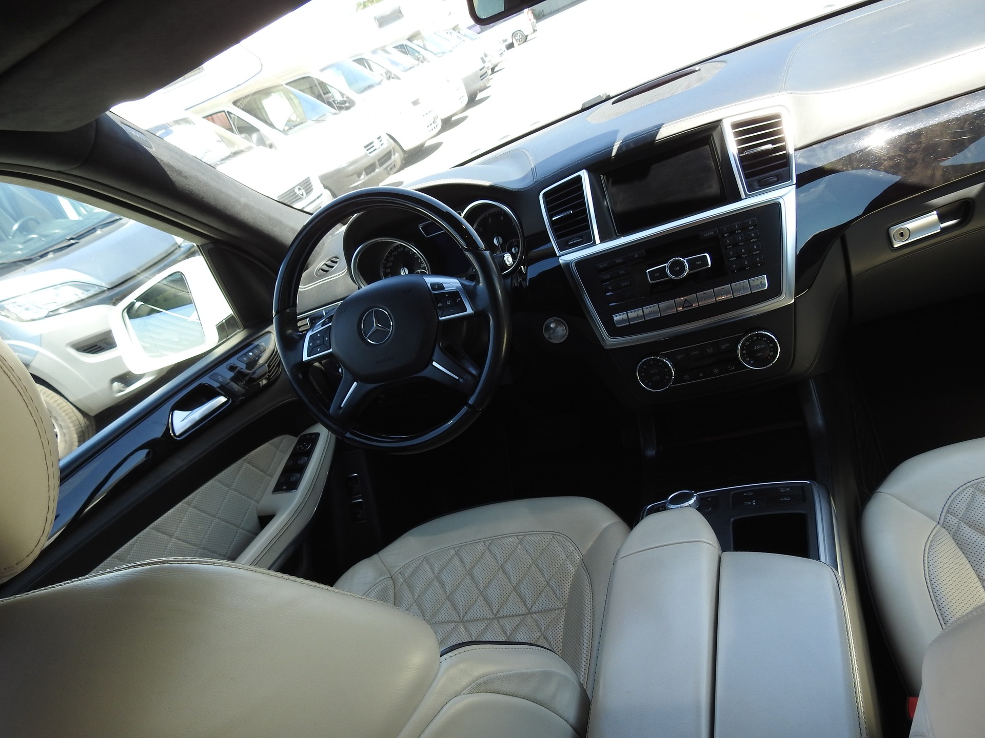 MERCEDES-BENZ GL 500 4Matic 7G-Tronic-image-19