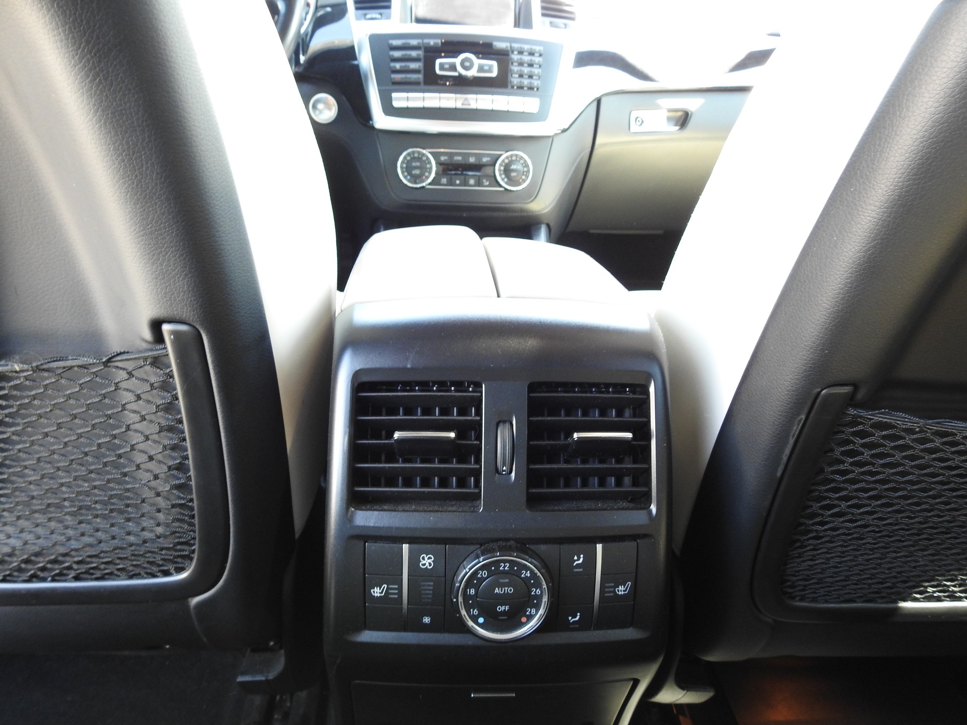 MERCEDES-BENZ GL 500 4Matic 7G-Tronic-image-16
