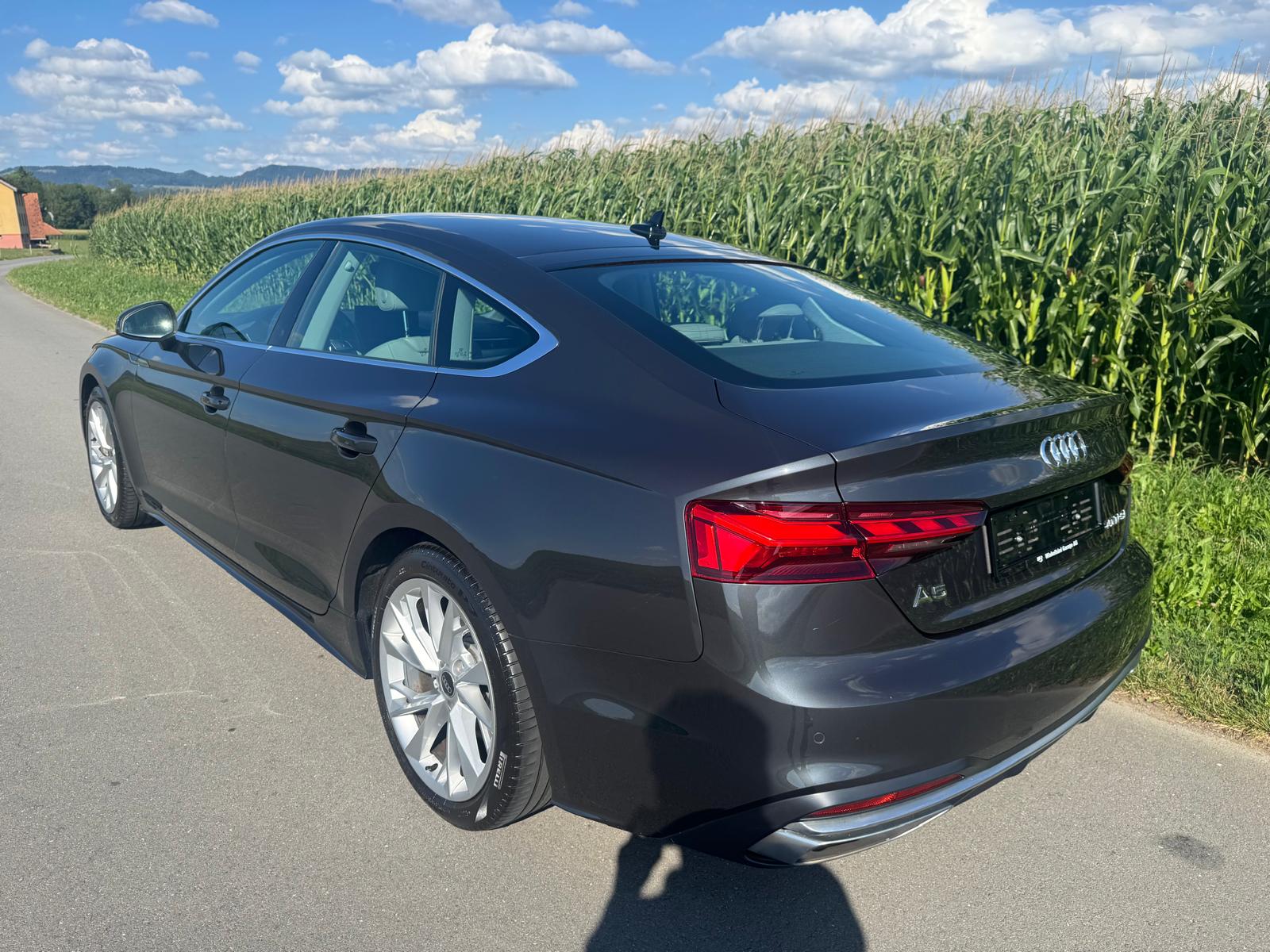 AUDI A5 Sportback 40 TFSI advanced S-tronic mit Anhängerkupplung-image-2
