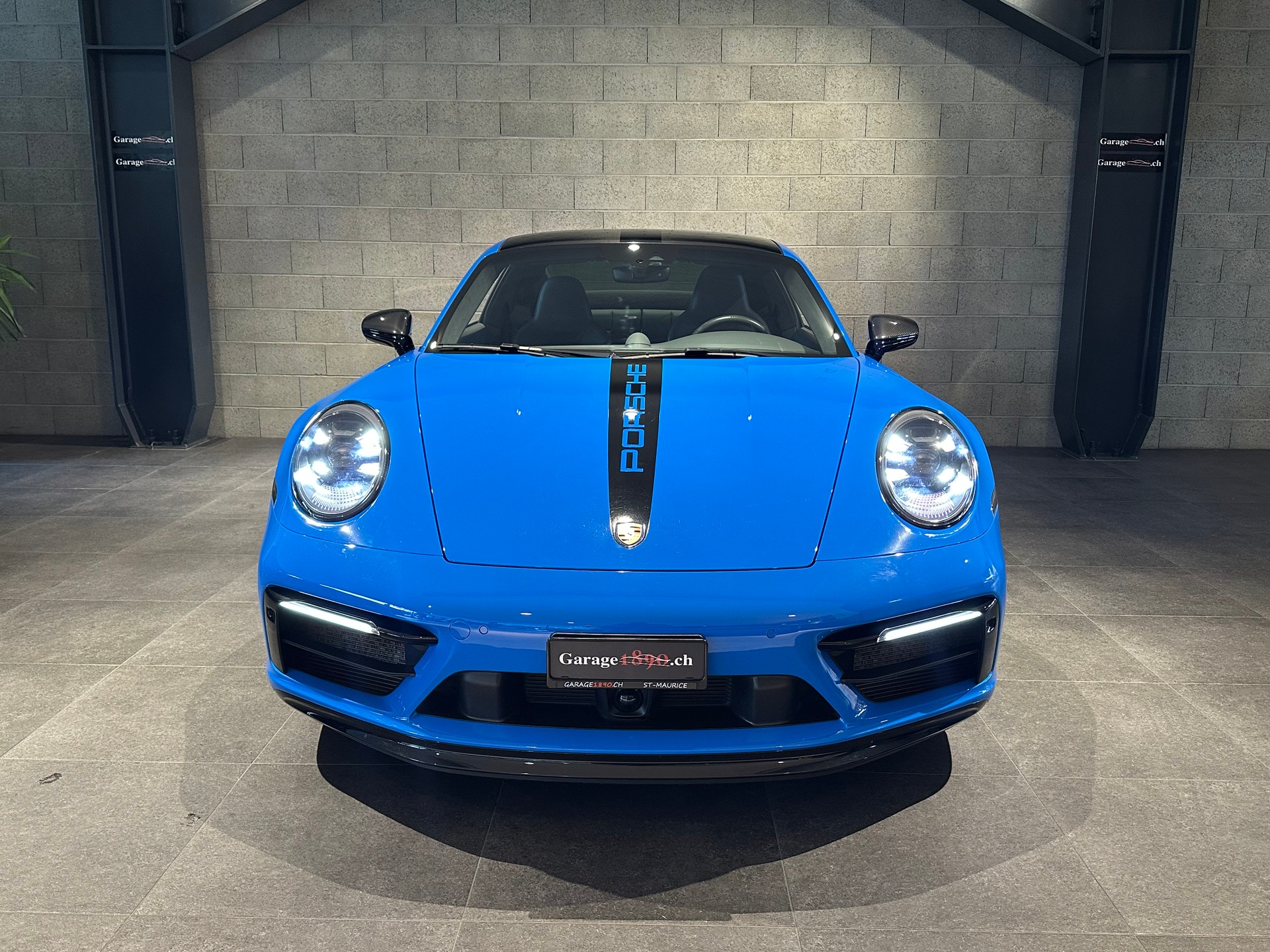 PORSCHE 911 Carrera GTS PDK-image-2