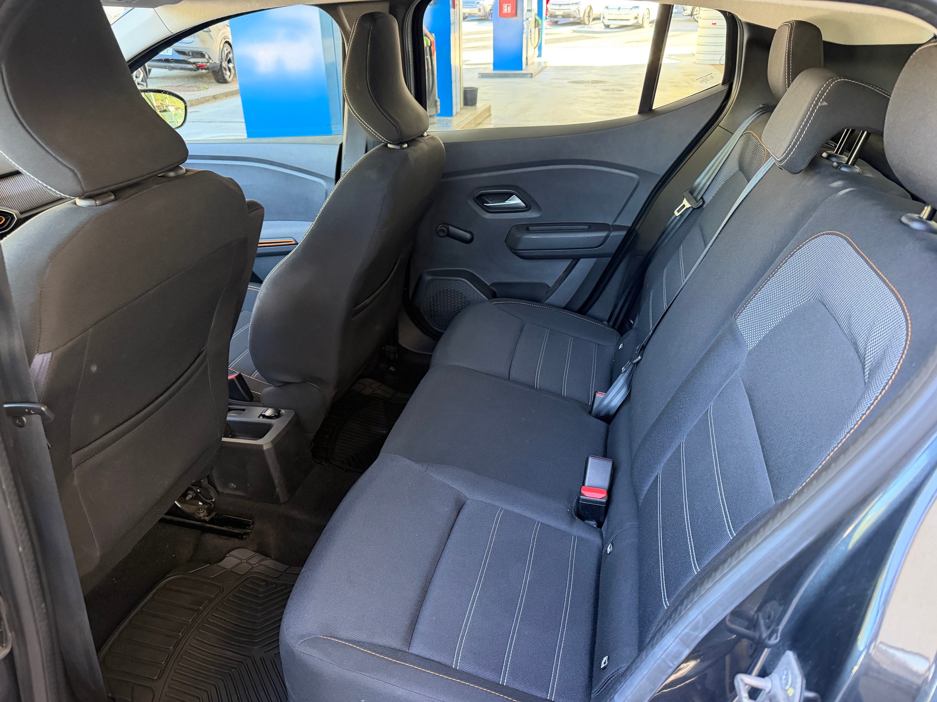 DACIA Sandero Stepway TCe 90 Comfort-image-6