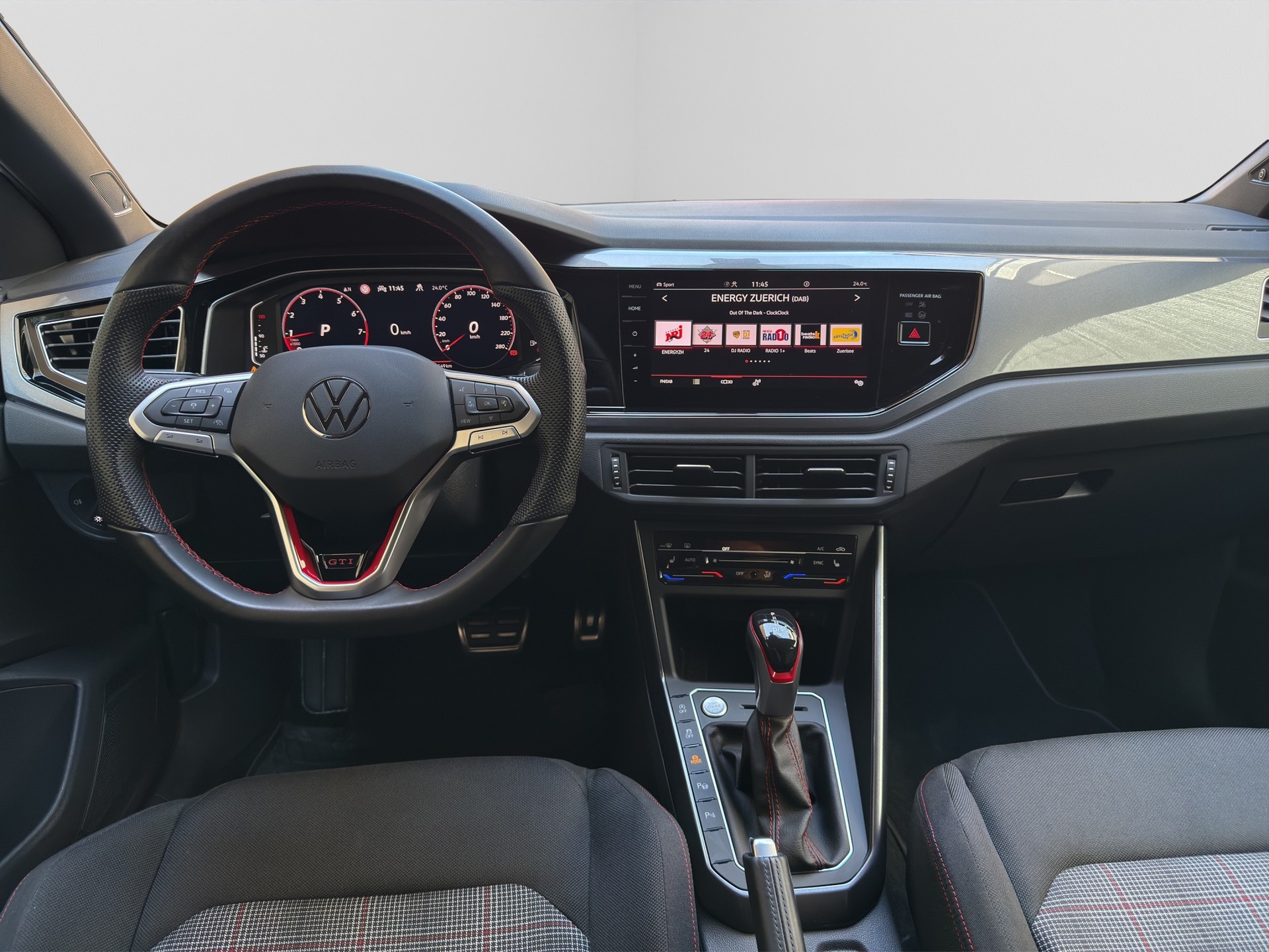 VW Polo 2.0 TSI GTI 75 Edition-image-12