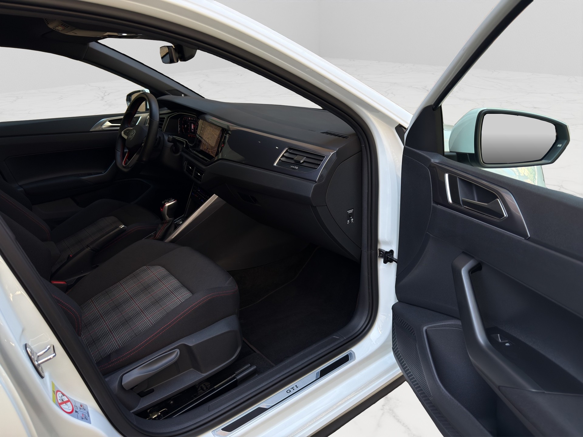 VW Polo 2.0 TSI GTI 75 Edition-image-18