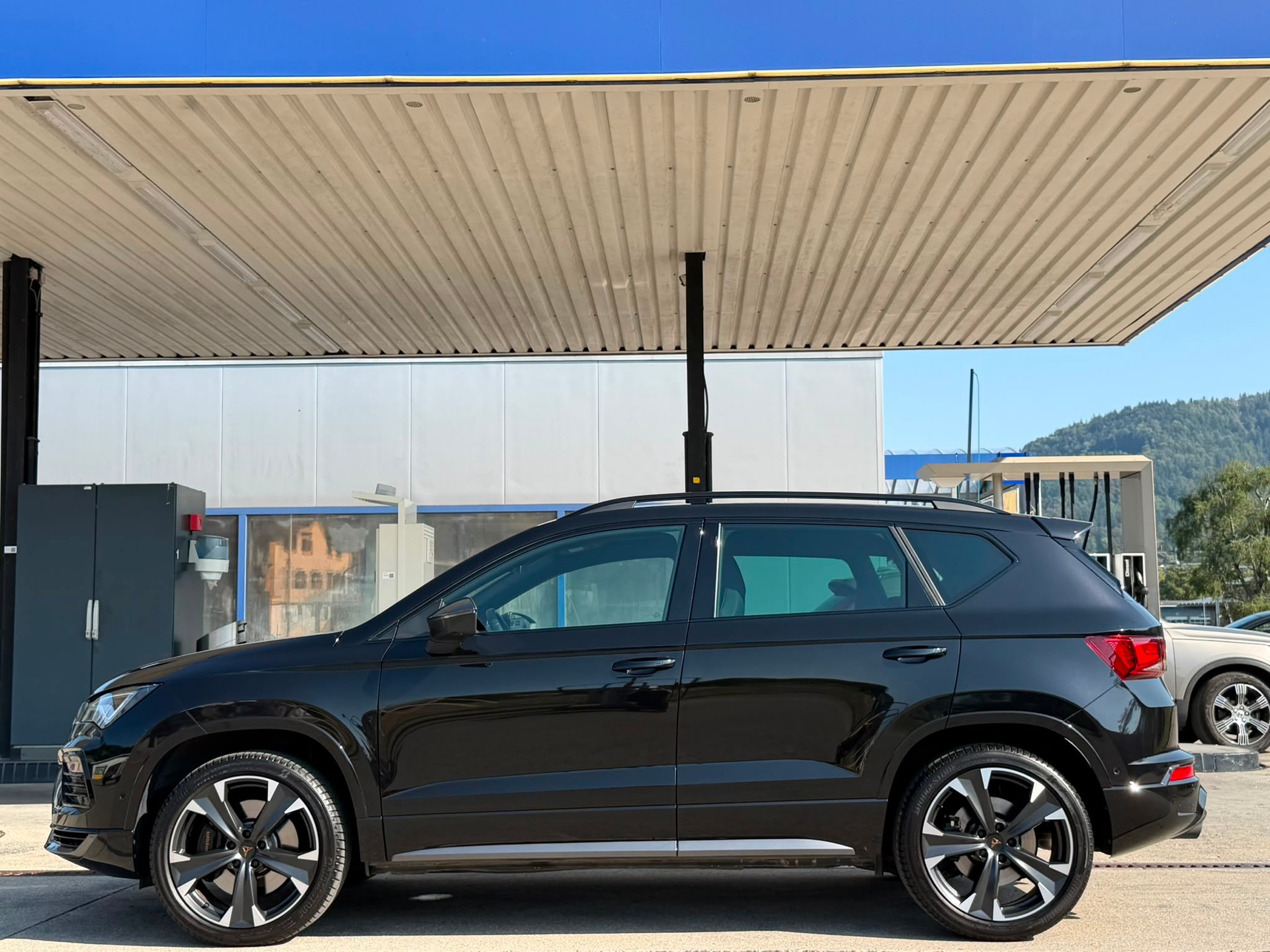 CUPRA Ateca 2.0TSI VZ 4Drive DSG *Top Ausgestattet*El. Anhängerkupplung*Assistenzpaket XL**DCC*-image-3
