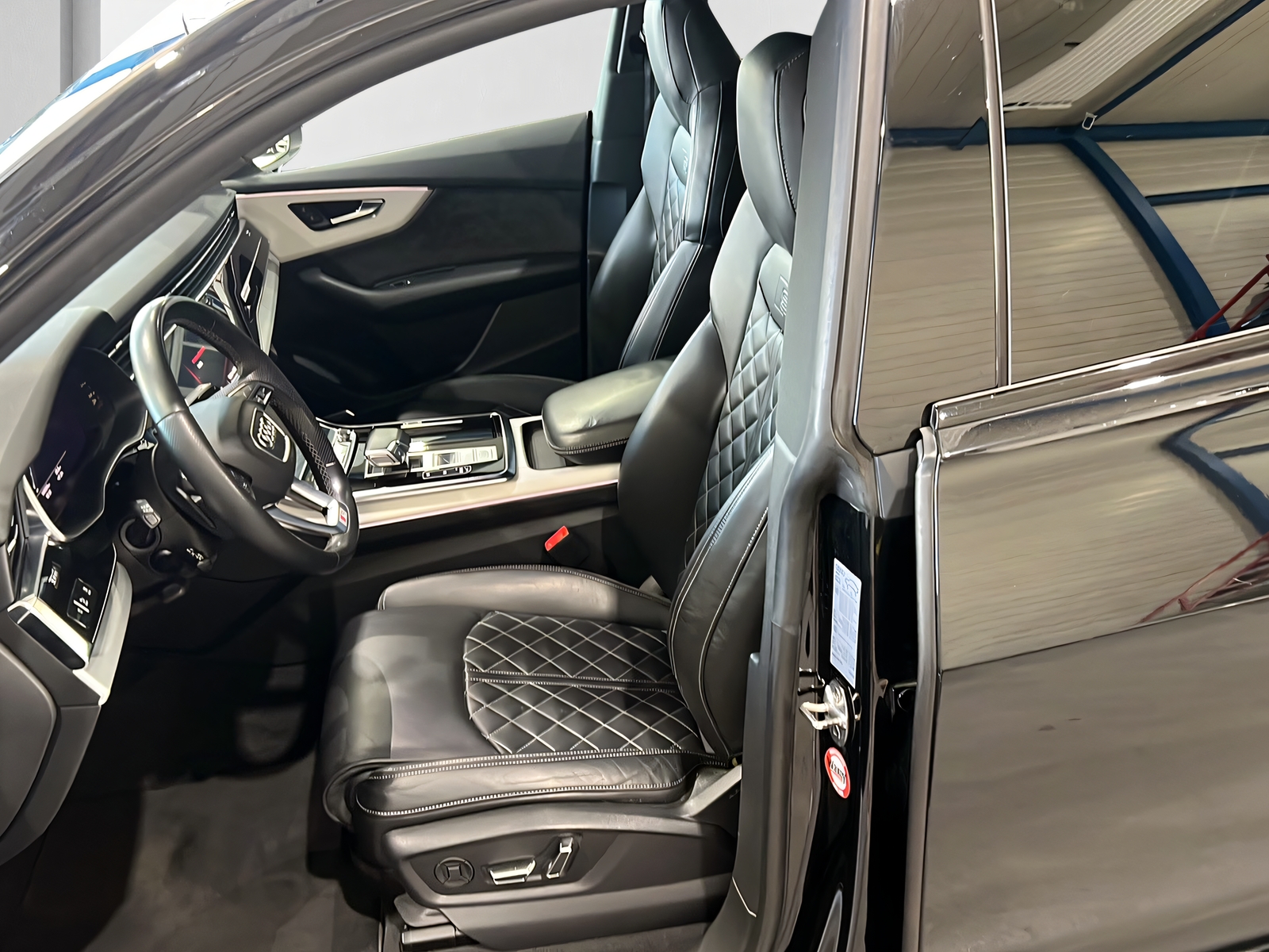 AUDI Q8 55 TFSI qu**S-Sportsitze,Allradlenkung,S-Line,SoftClose,Matrix LED,Head Up,Frisch ab MFK**-image-6