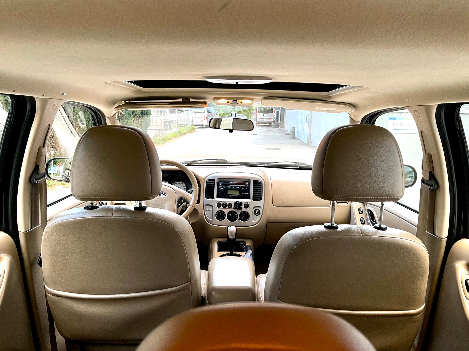 FORD Maverick 3.0 24V Executive-image-11