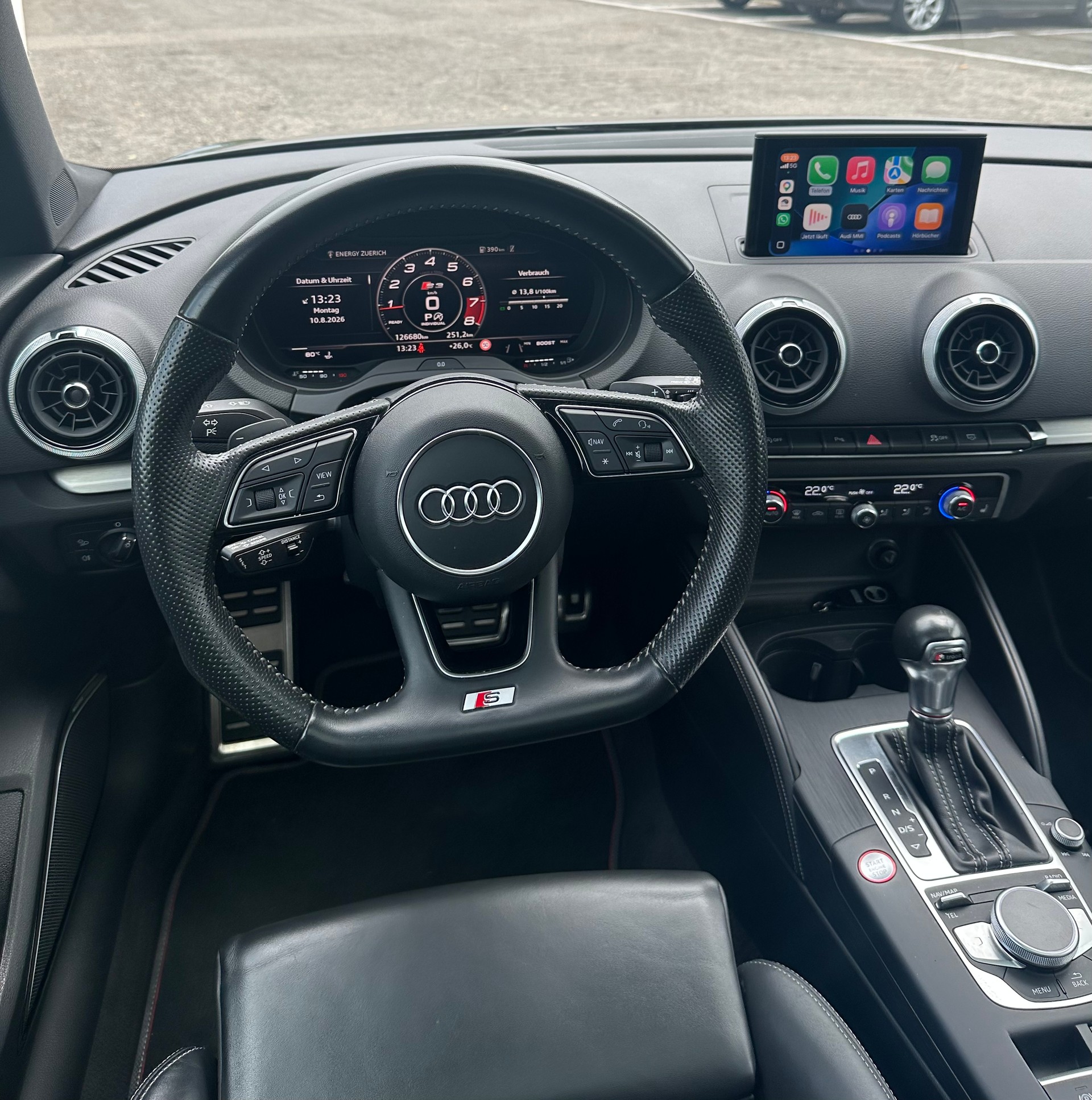 AUDI 2.0 T FSI quattro S-Tronic-image-7