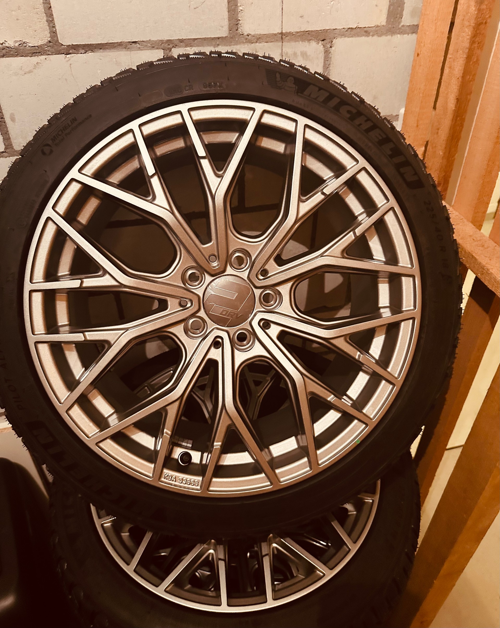 AUDI 2.0 T FSI quattro S-Tronic-image-13