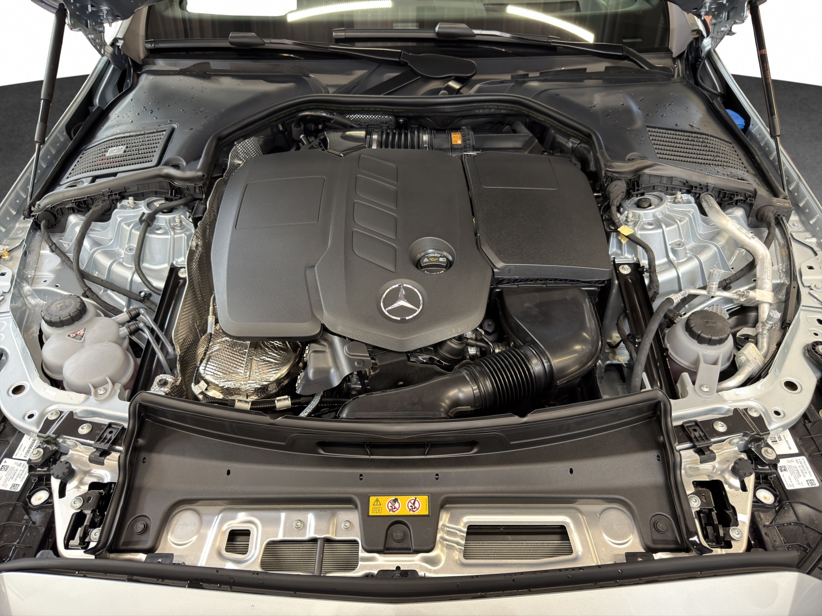 MERCEDES-BENZ C 220 d T 4 M Swiss Star-image-16