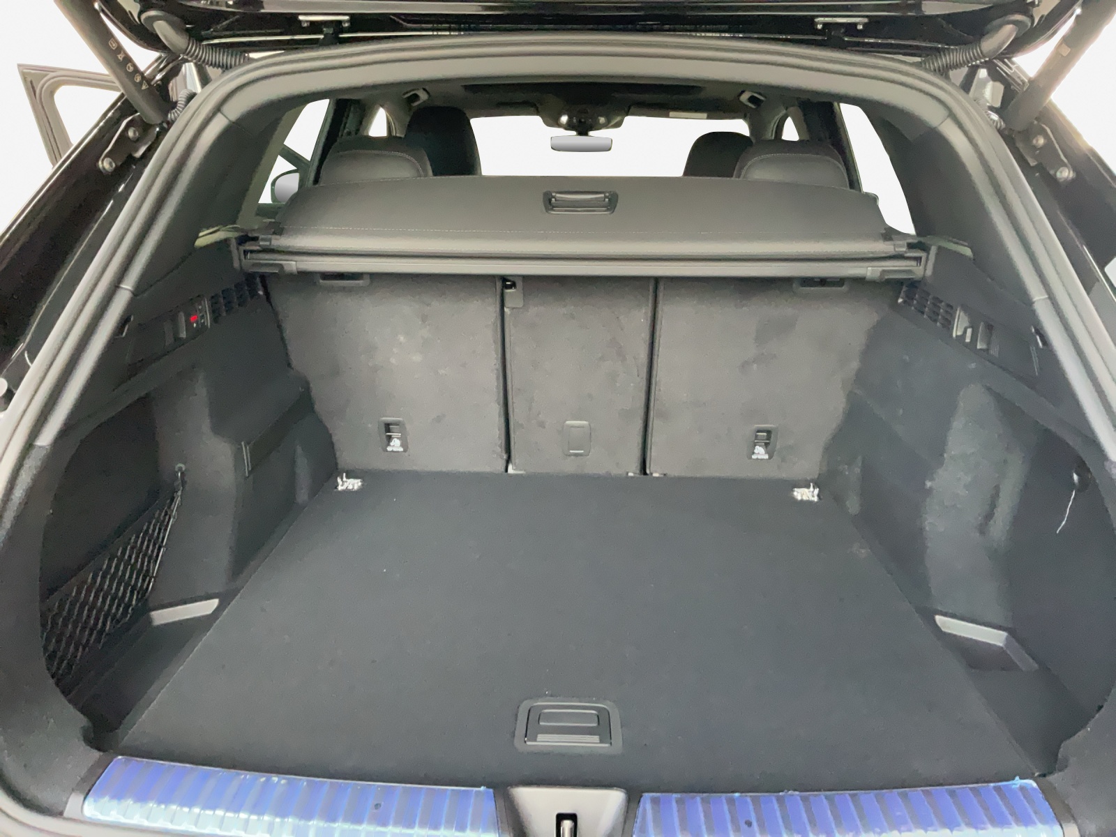 AUDI SQ5 TFSI quattro S-tronic-image-12