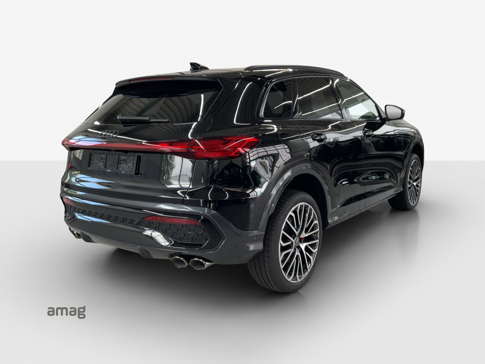 AUDI SQ5 TFSI quattro S-tronic-image-4