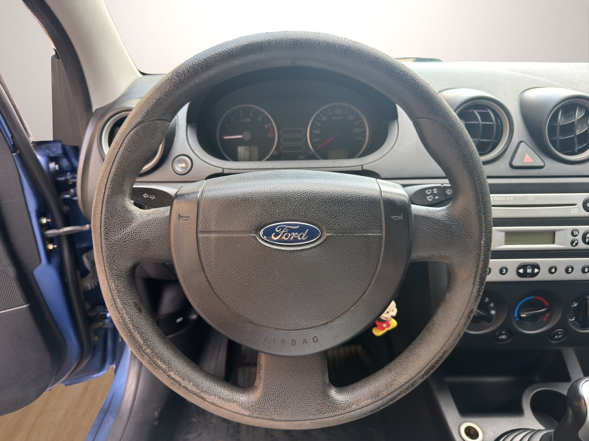 FORD Fiesta 1.4 16V Trend-image-9