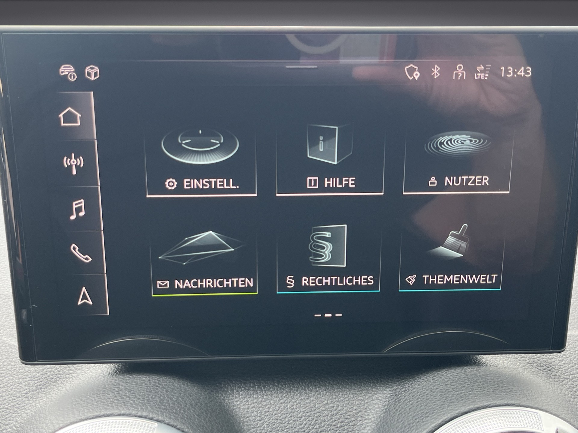 AUDI SQ2 TFSI qu. S-tronic *ACC Tempomat, Panoramadach, AHK, Sonos, Rückfahrkamera, 5 Jahre Garantie*-image-19