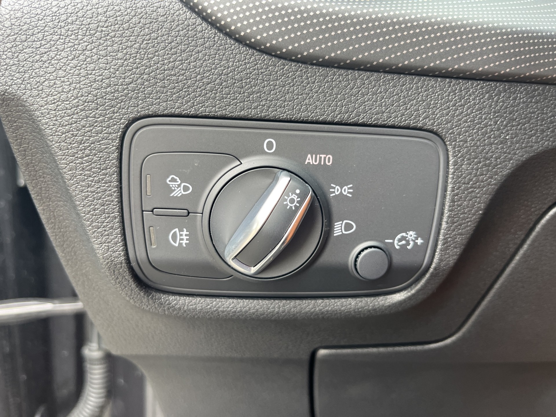 AUDI SQ2 TFSI qu. S-tronic *ACC Tempomat, Panoramadach, AHK, Sonos, Rückfahrkamera, 5 Jahre Garantie*-image-20