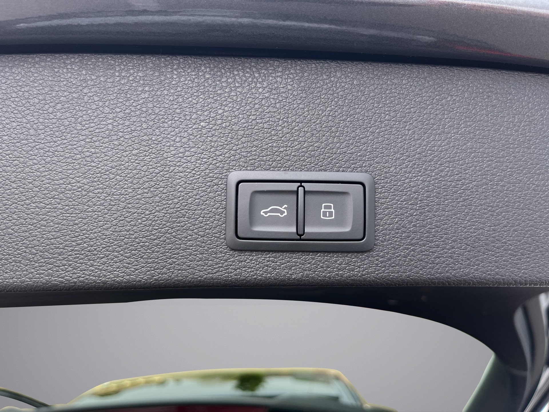 AUDI SQ2 TFSI qu. S-tronic *ACC Tempomat, Panoramadach, AHK, Sonos, Rückfahrkamera, 5 Jahre Garantie*-image-13