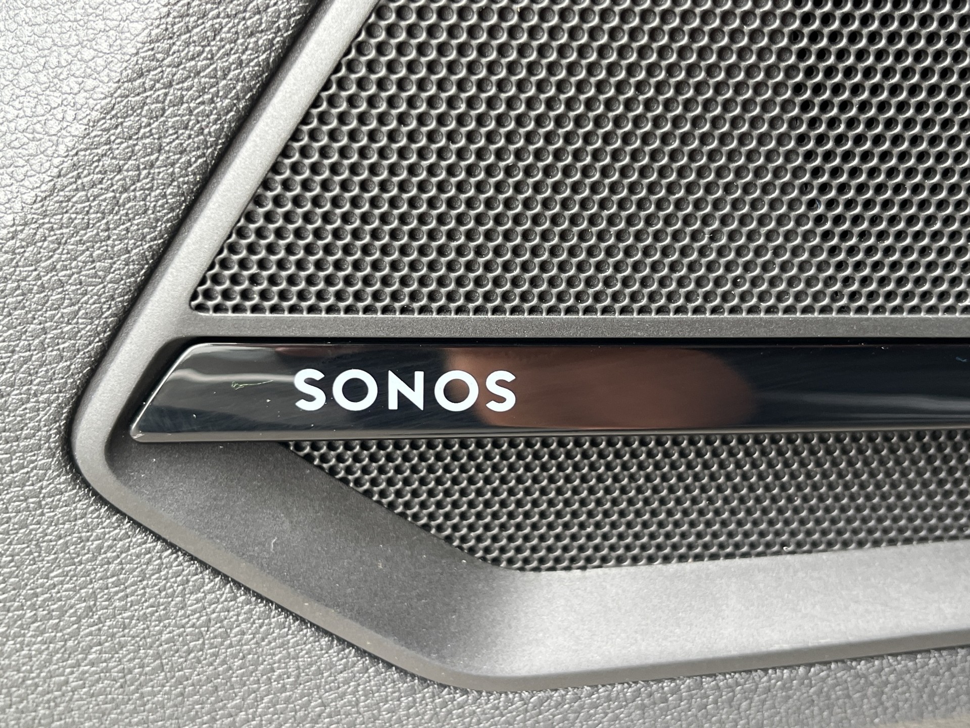 AUDI SQ2 TFSI qu. S-tronic *ACC Tempomat, Panoramadach, AHK, Sonos, Rückfahrkamera, 5 Jahre Garantie*-image-22