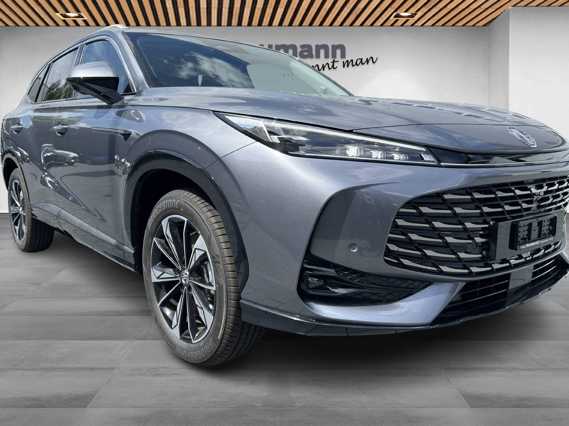 MG HS 1.5 Hybrid Luxury-image-0
