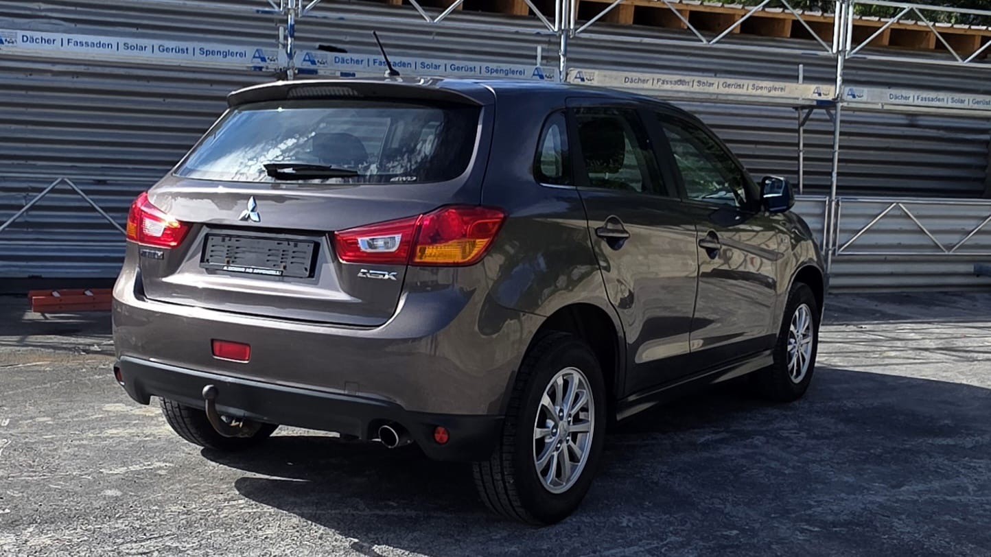 MITSUBISHI ASX 1.8 DID Intense 4WD-image-2