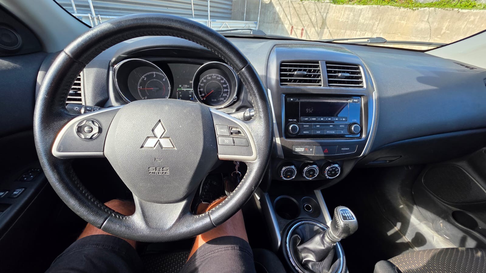 MITSUBISHI ASX 1.8 DID Intense 4WD-image-8