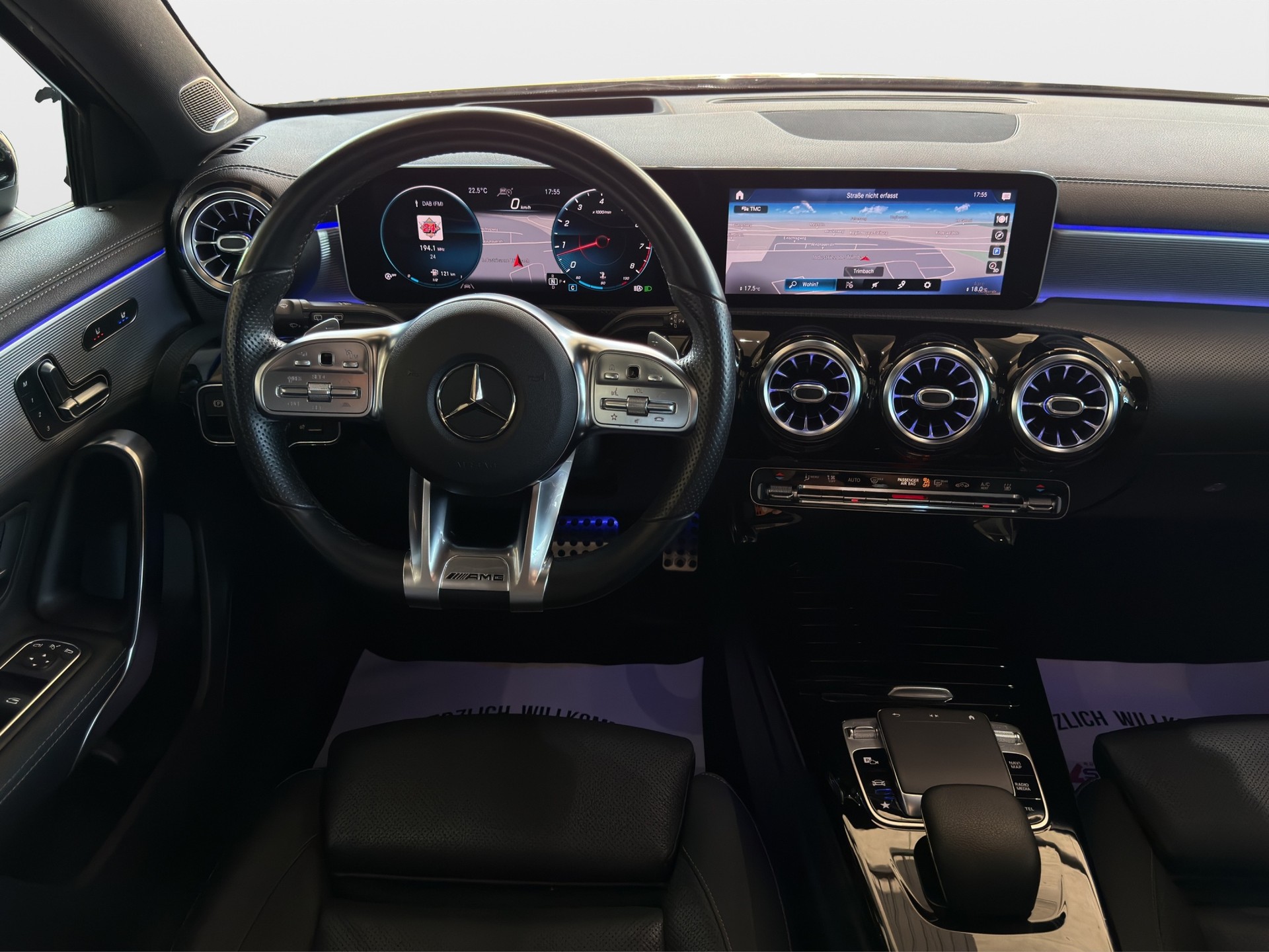 MERCEDES-BENZ A 250 4Matic AMG Line 4Matic 7G-DCT*Ab MFK,1 Jahr oder 20'000km Garantie*-image-15
