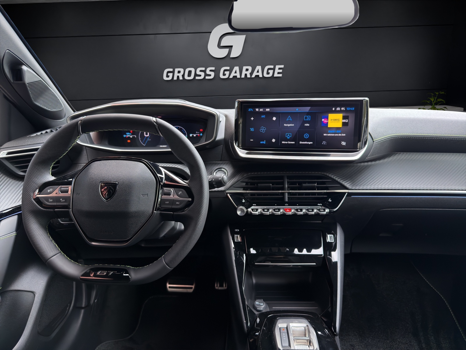 PEUGEOT 208 NEW 1.2 MHEV 145 GT Exclusive-image-5