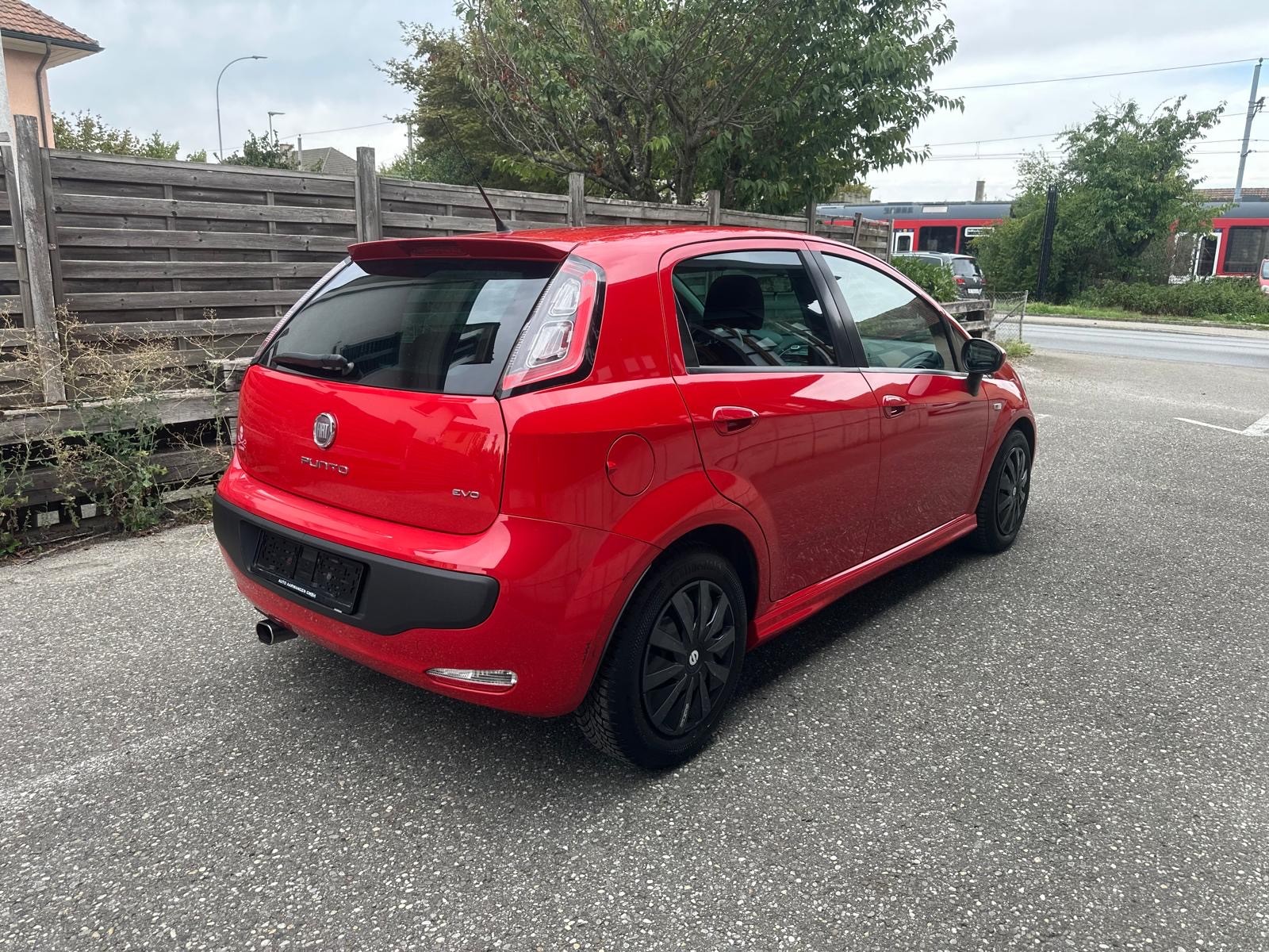 FIAT Punto Evo 1.4 16V Turbo Sport-image-3