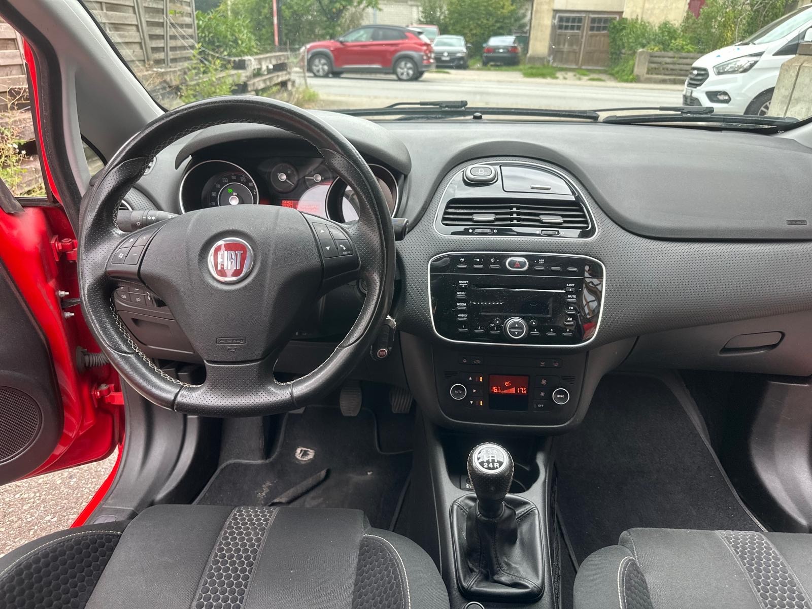 FIAT Punto Evo 1.4 16V Turbo Sport-image-7