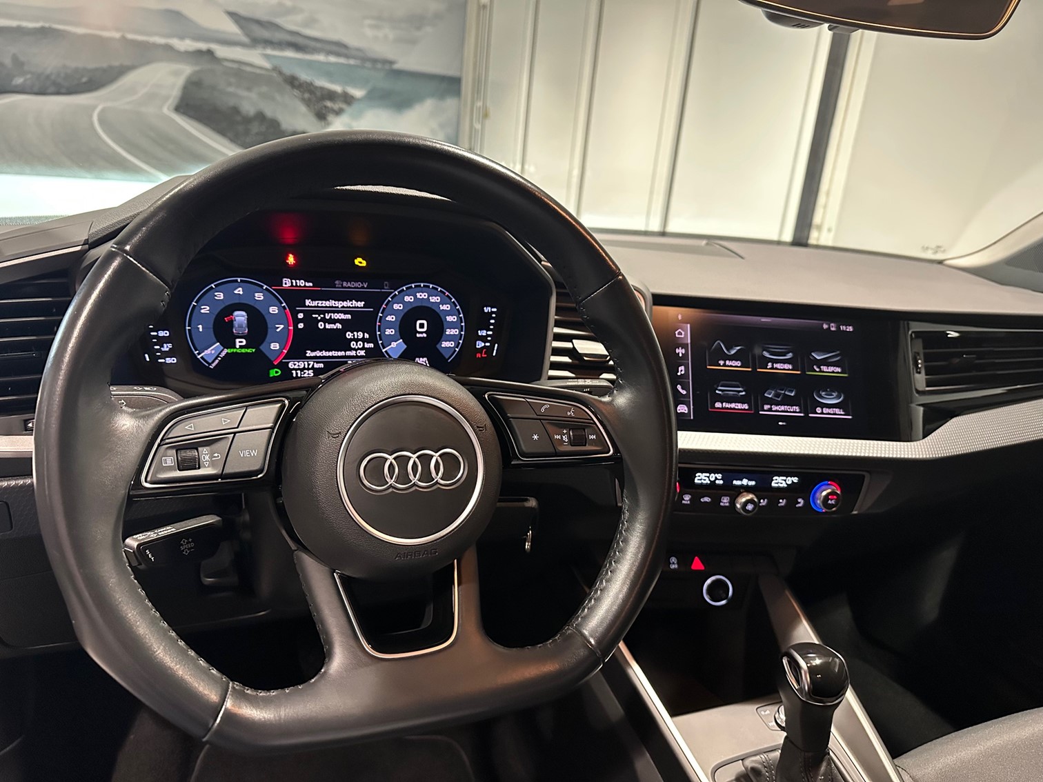AUDI A1 Sportback 40 TFSI S Line S-tronic-image-8