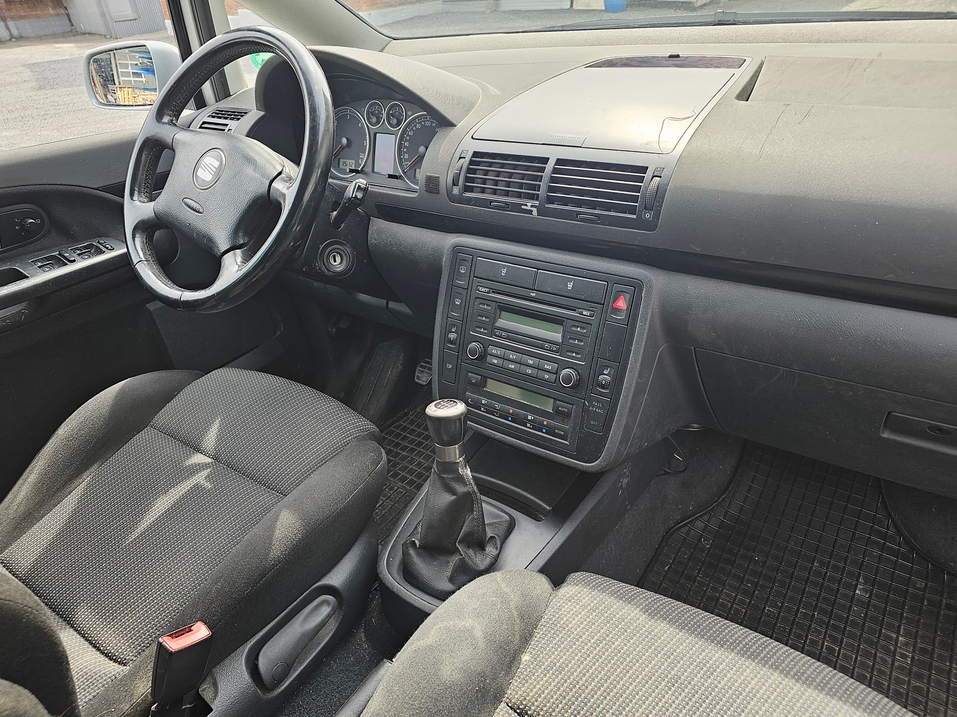 SEAT Alhambra 1.9 TDI Advantage 4x4-image-5