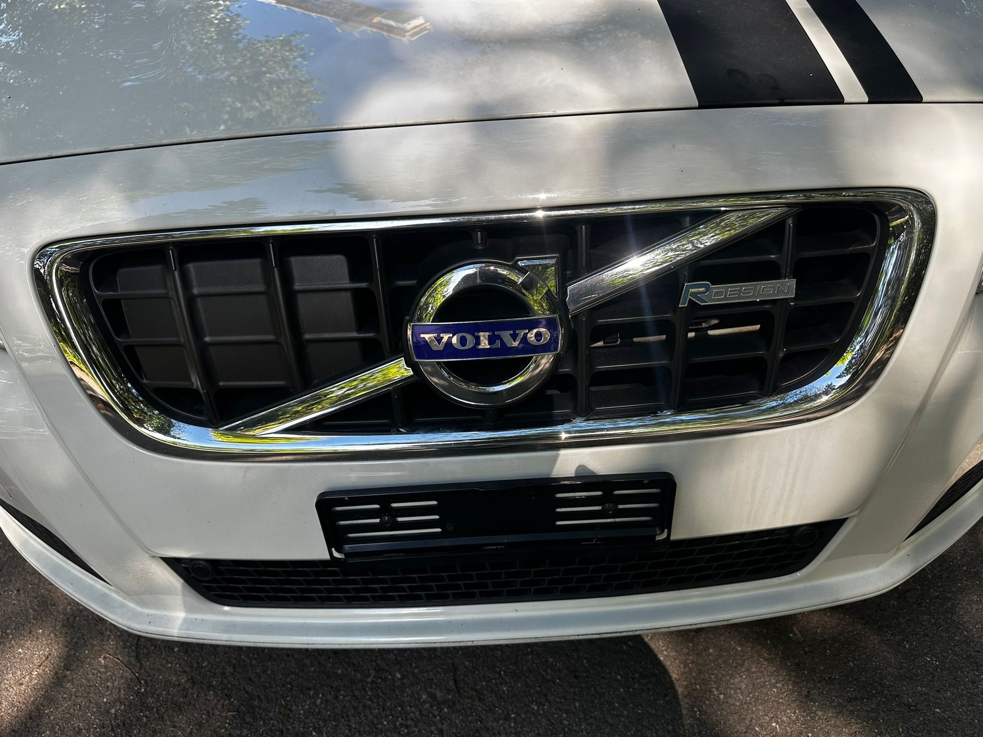 VOLVO V70 D5 AWD R-Design Geartronic-image-1