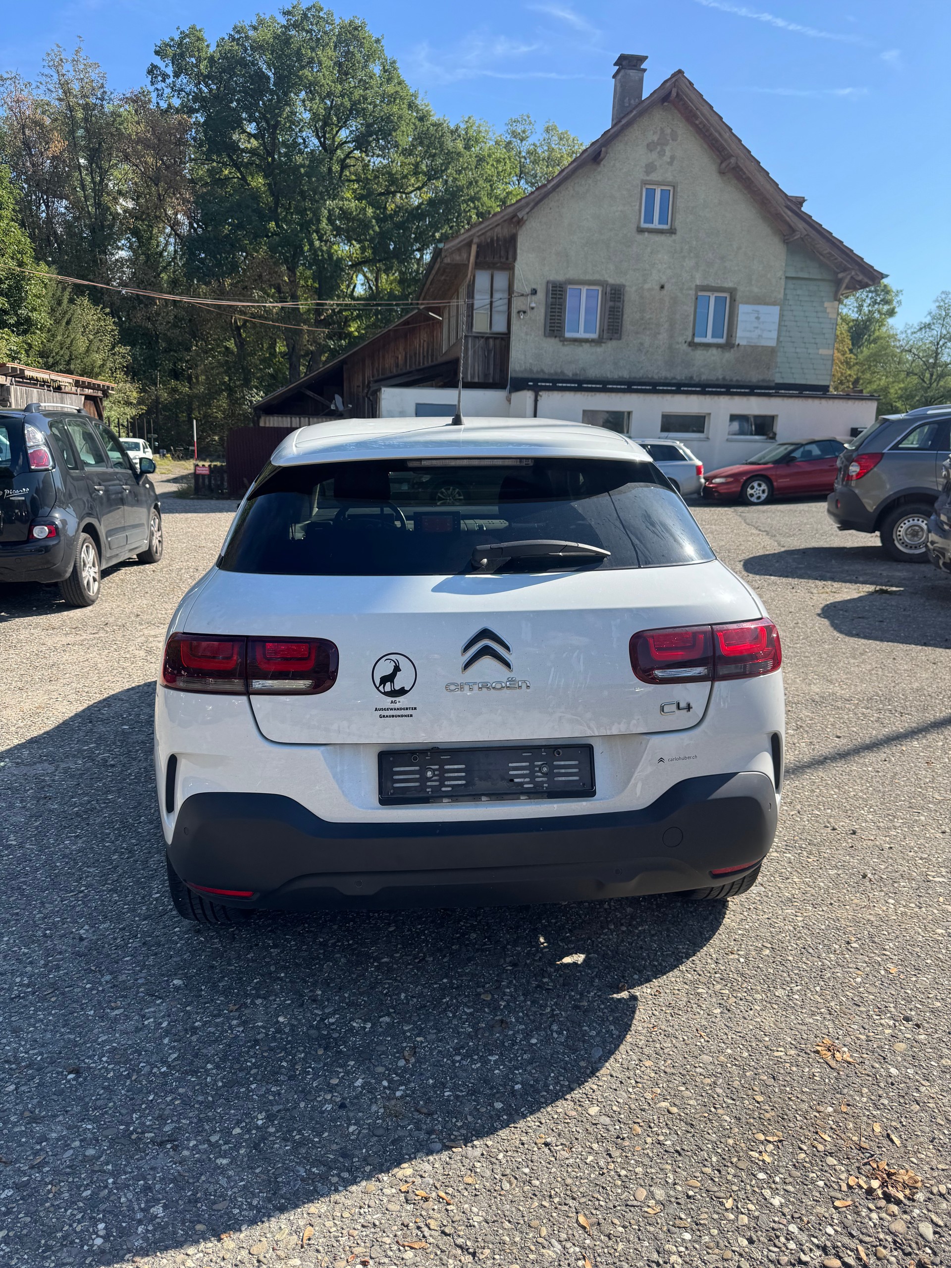 CITROEN C4 Cactus 1.2 Pure Tech Feel-image-4