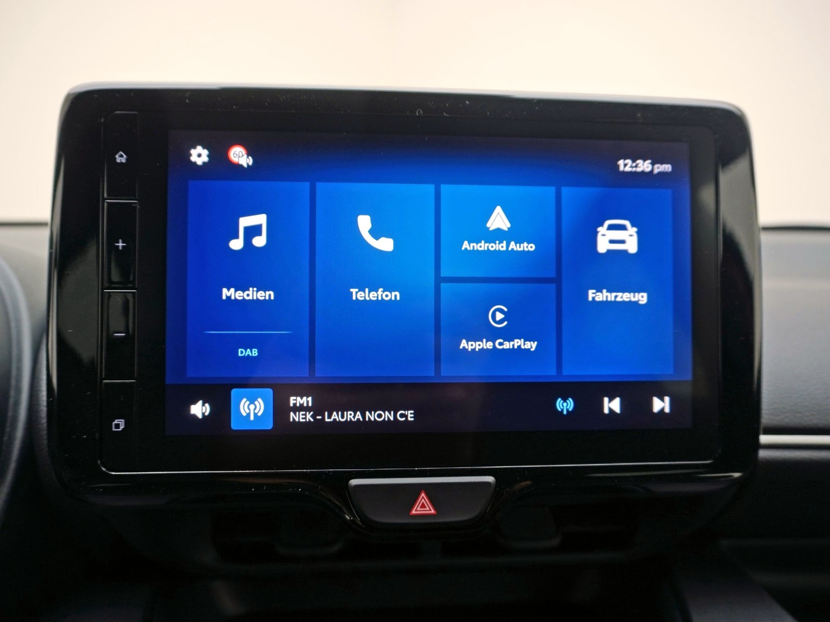 MAZDA 2 1.5 Hybrid Homura-image-11