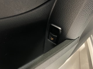 MERCEDES-BENZ E 200 CDI Elégance 7G-Tronic (10)-image-29