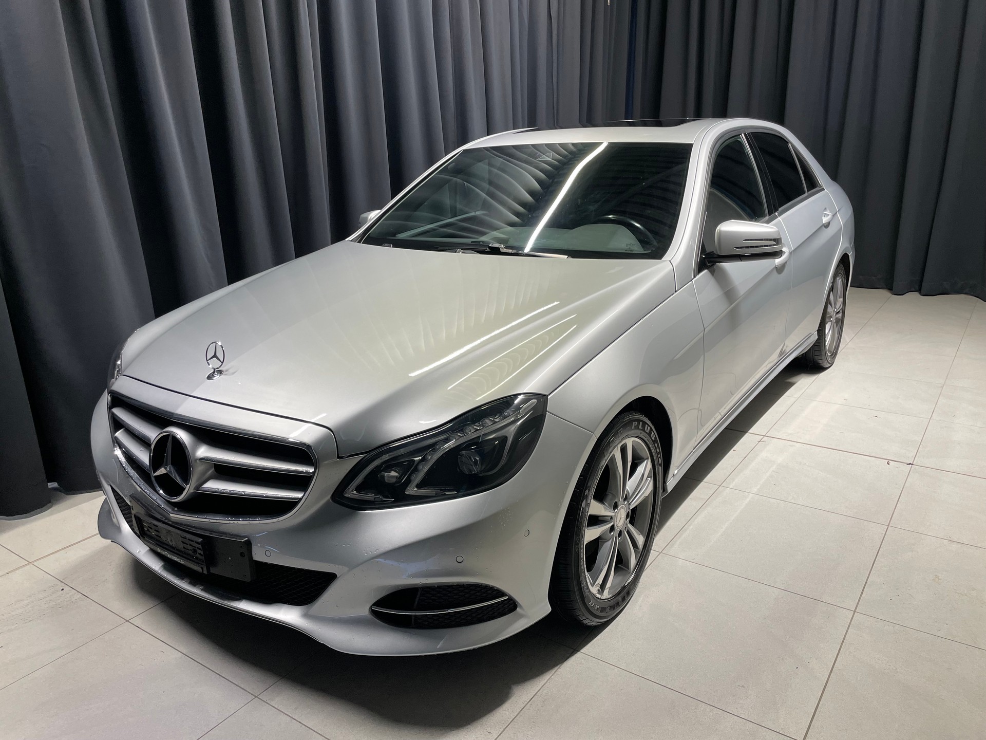 MERCEDES-BENZ E 200 CDI Elégance 7G-Tronic (10)-image-2