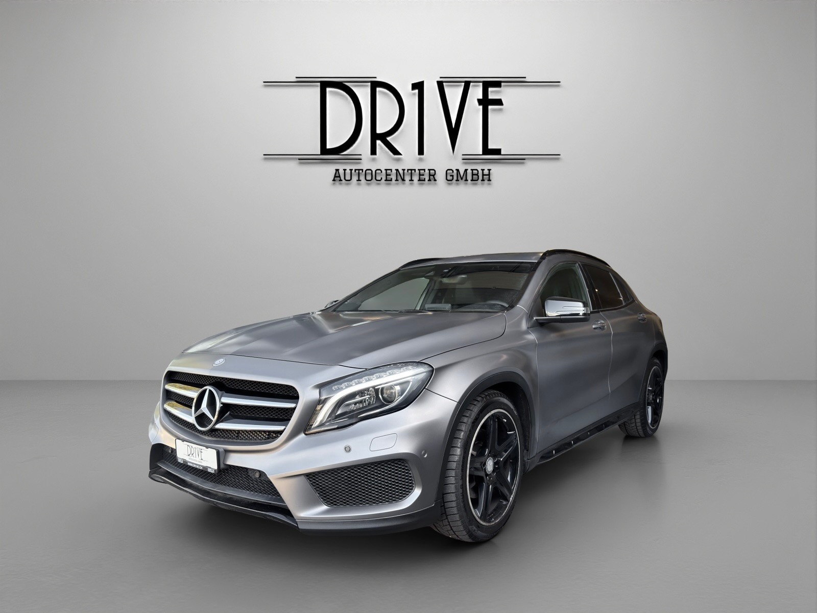 MERCEDES-BENZ GLA 250 AMG Line 4Matic 7G-DCT-image-0