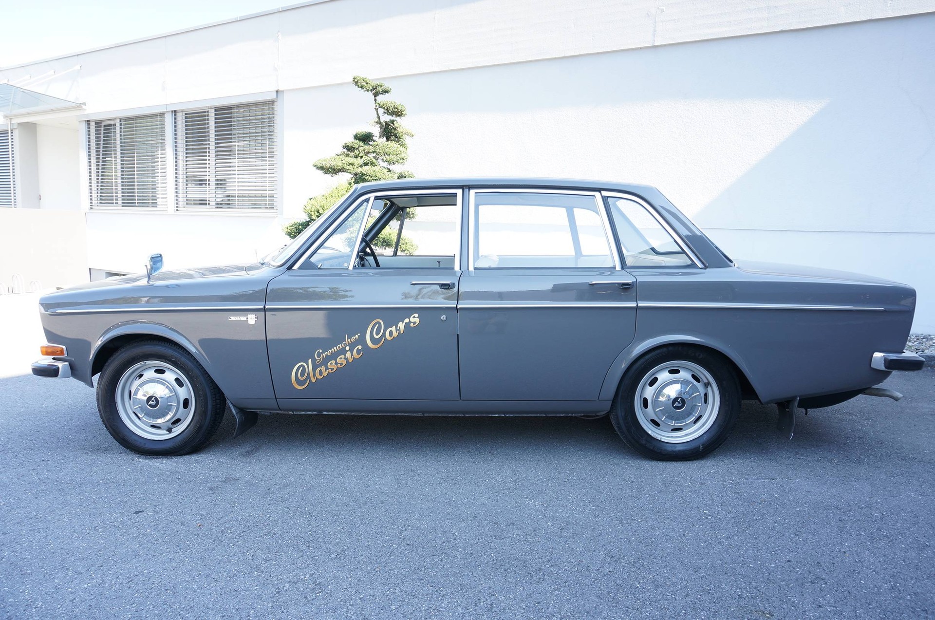 VOLVO 144S-image-1