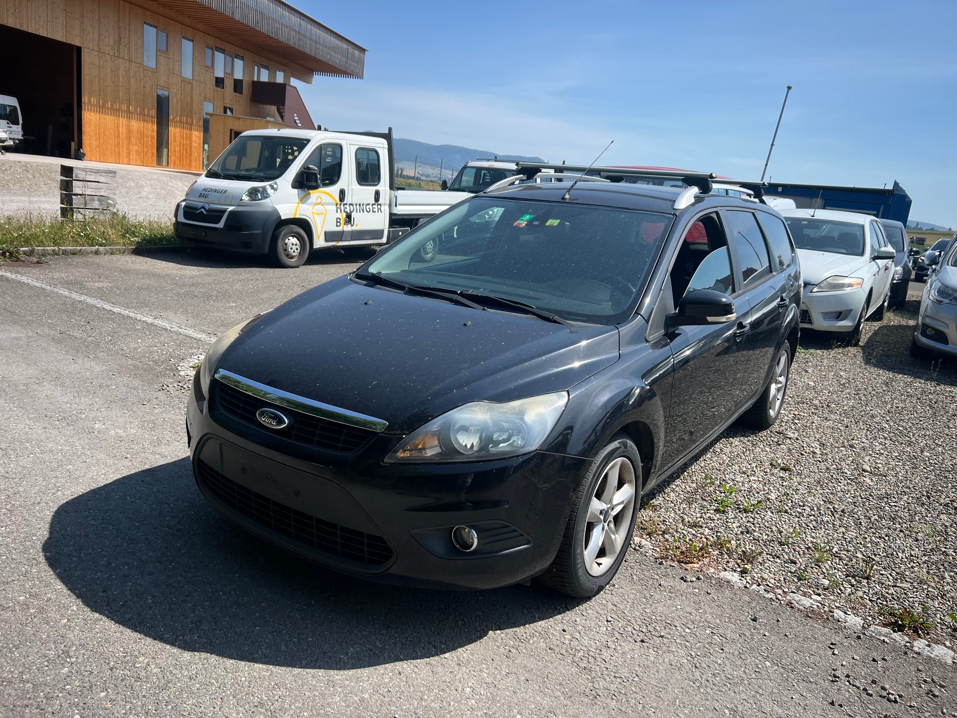 FORD Focus 1.8i Titanium-image-2