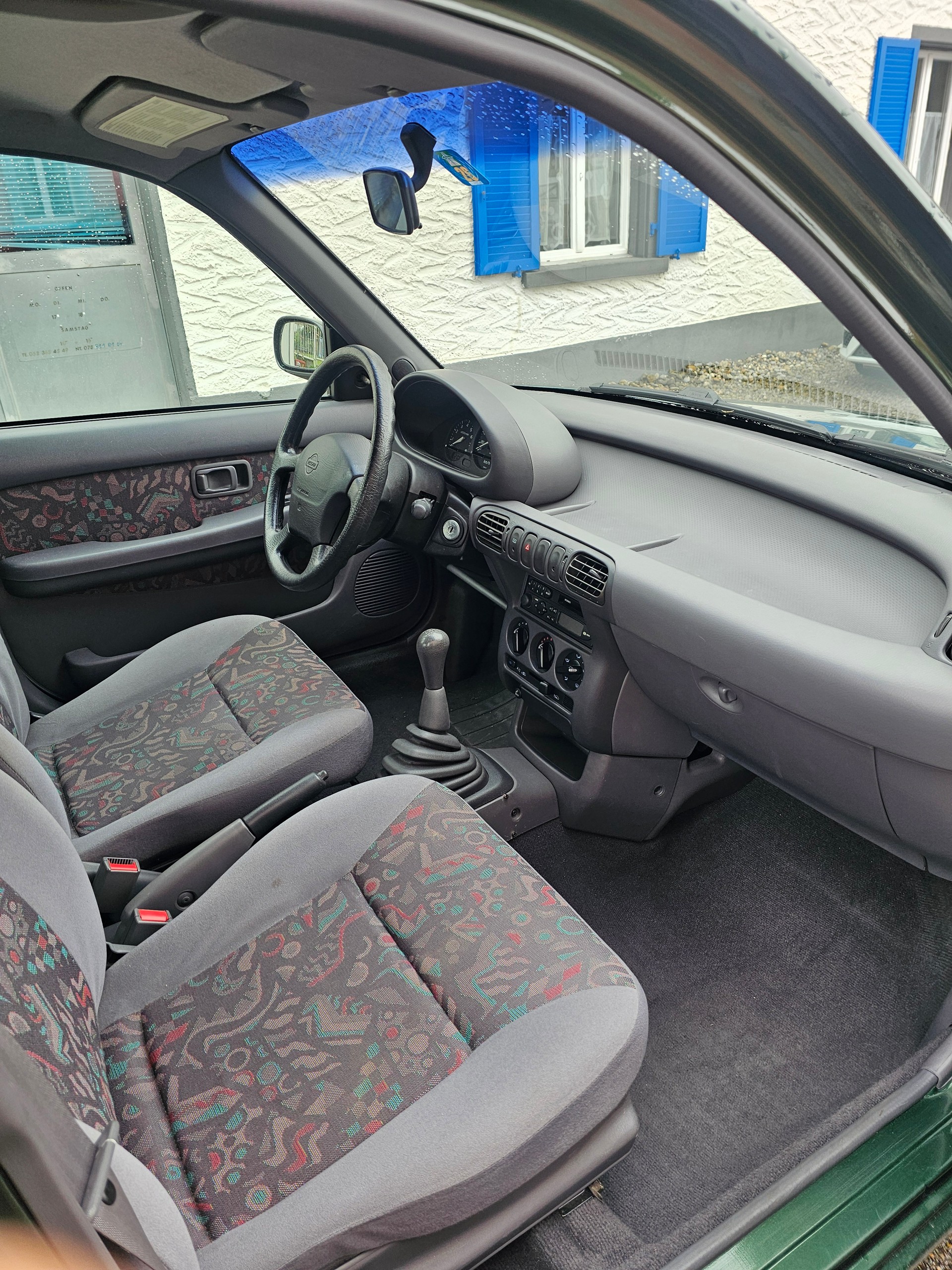 NISSAN Micra 1.3 Plus-image-4