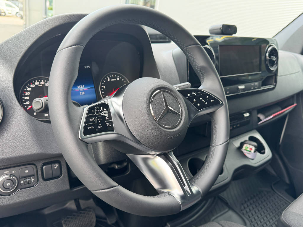 MERCEDES-BENZ Sprinter 317 CDI Pro Aufbau mit Hebebühne 4325 lang-image-8
